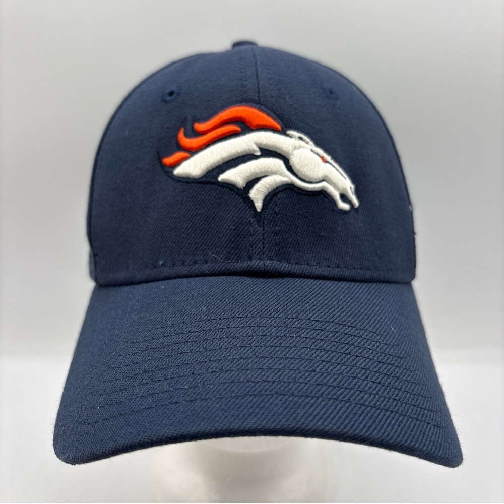 Denver Broncos NFL‎ New Era 39Thirty Men Navy Small/Medium Embroidered Logo Hat